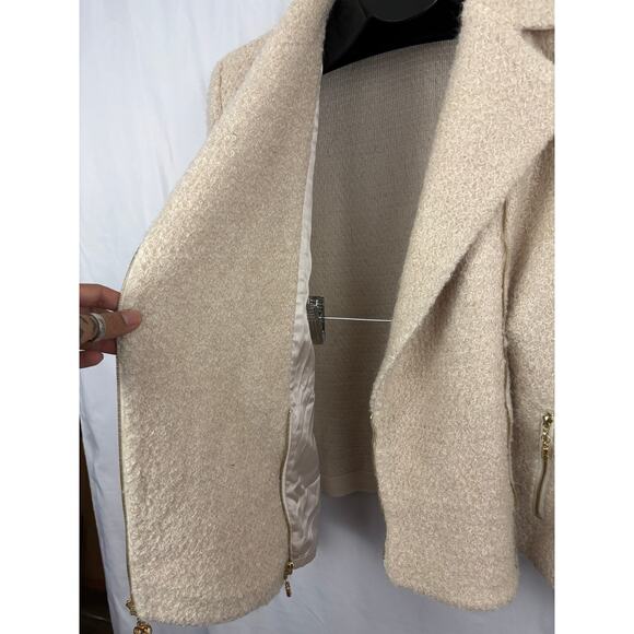 VTG St. John Collection Marie Gray Jacket Cream Asymmetrical Zip Wool USA Sz 12 - Picture 12 of 16